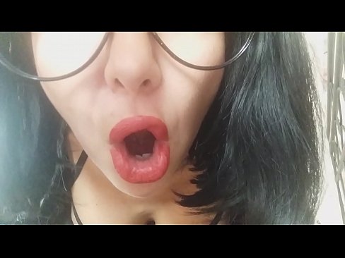 ❤️ Мила, маќеата нема да те пушти денес на училиште... премногу ми требаш... ❤ Анално видео кај нас ❤